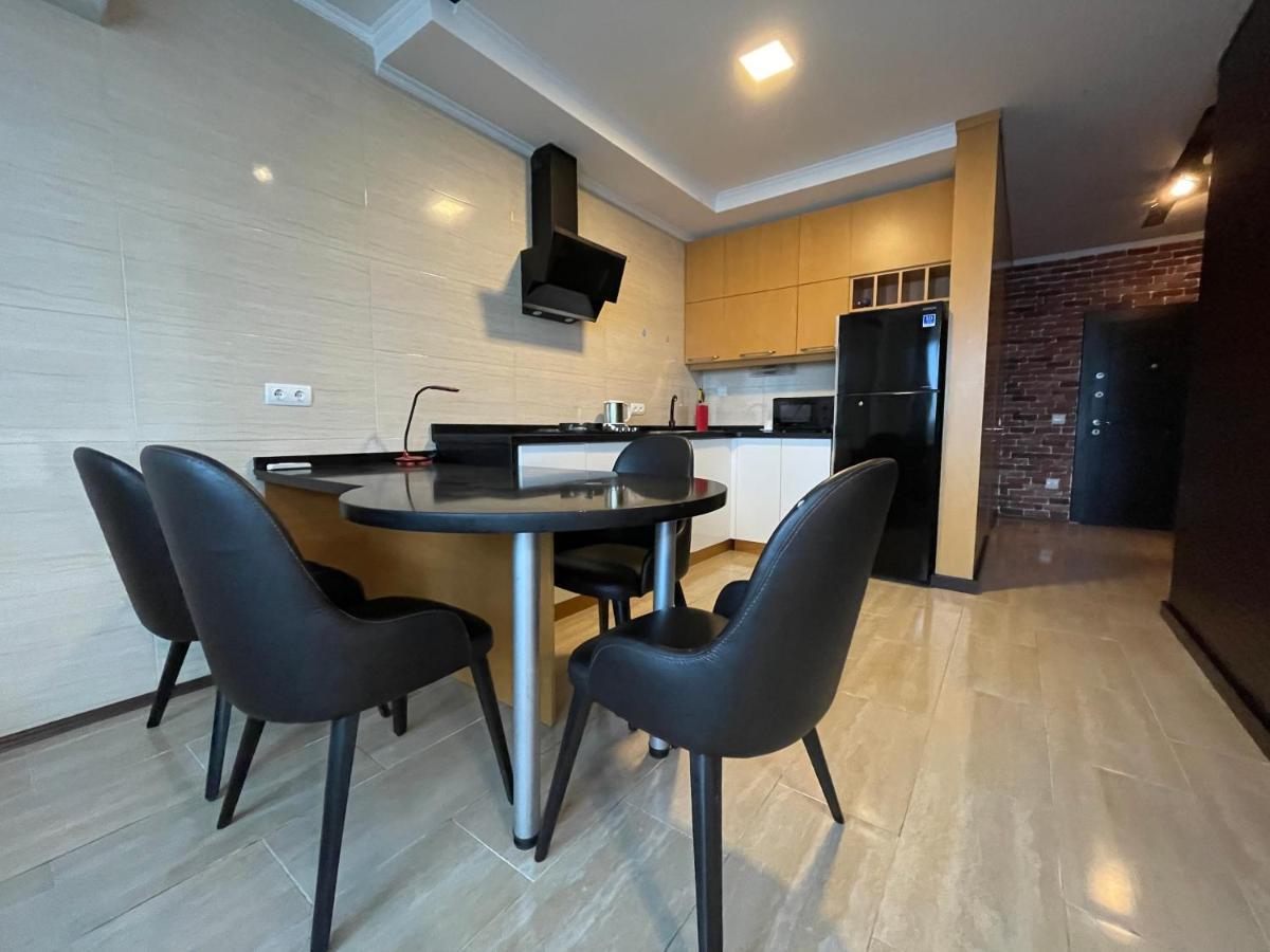 Apartament Batumi Real Lux Zewnętrze zdjęcie